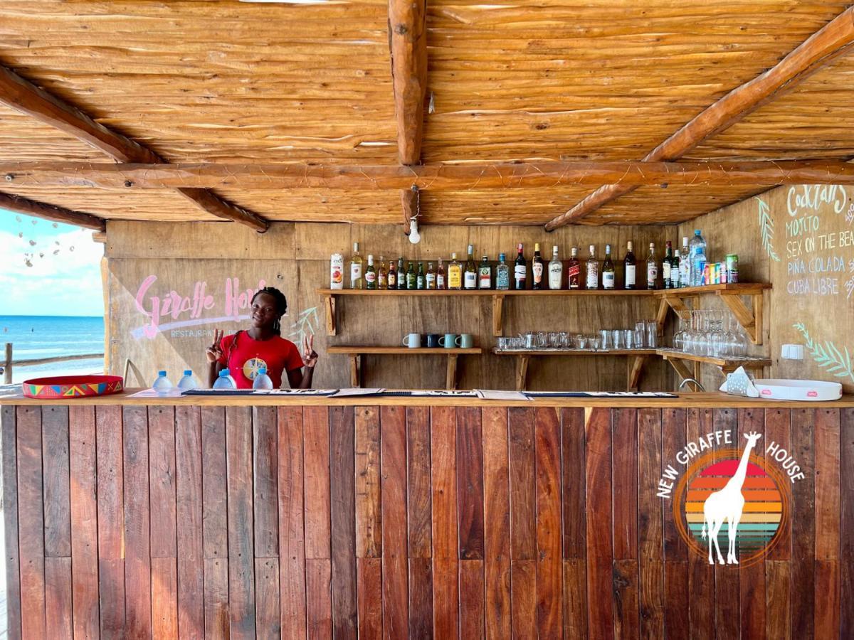 New Giraffe House Bed and Breakfast Vilankulo Exterior foto