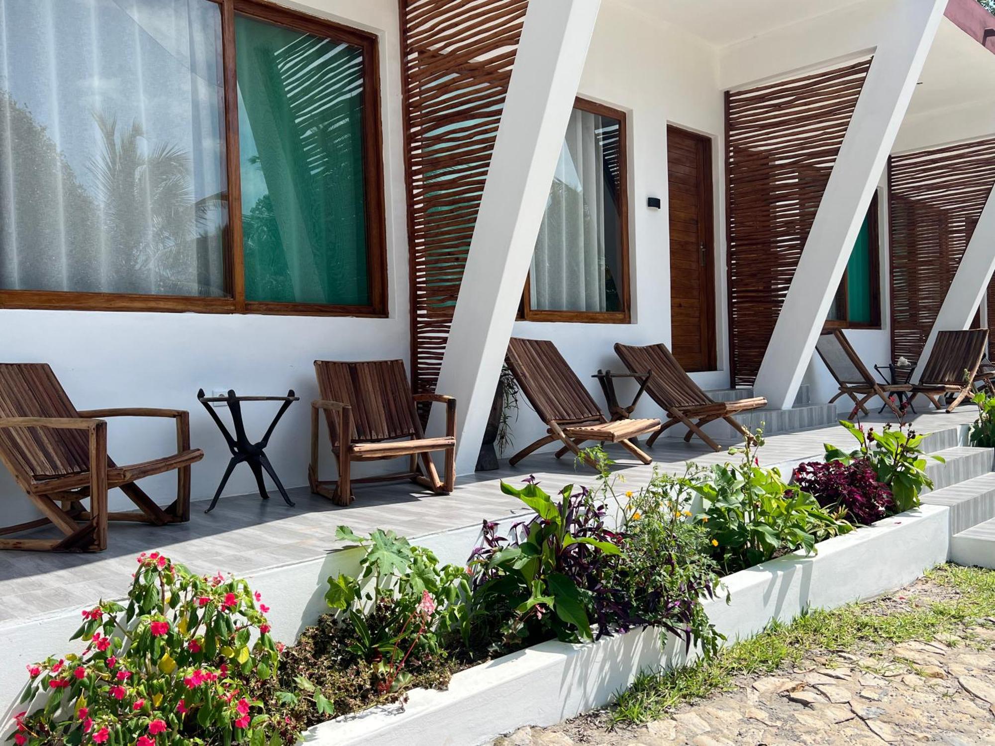 New Giraffe House Bed and Breakfast Vilankulo Exterior foto